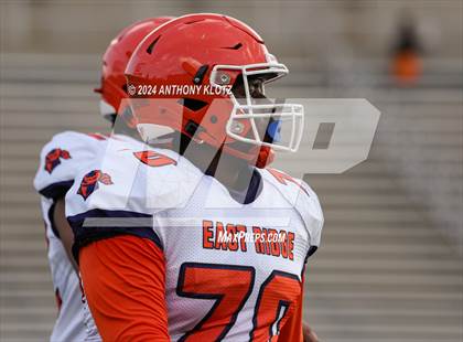 Thumbnail 1 in East Ridge vs Sale Creek (Prelude to the Blue Cross Bowl) photogallery.