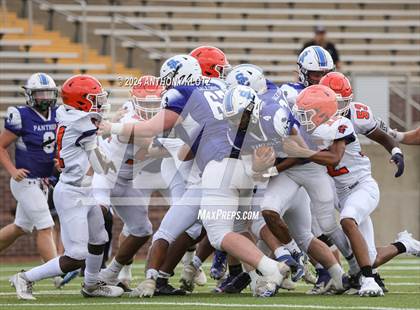 Thumbnail 2 in East Ridge vs Sale Creek (Prelude to the Blue Cross Bowl) photogallery.