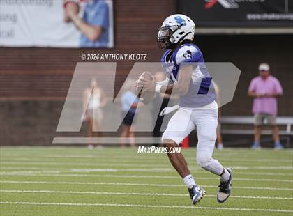 Thumbnail 1 in East Ridge vs Sale Creek (Prelude to the Blue Cross Bowl) photogallery.