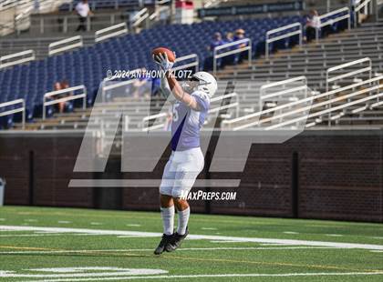 Thumbnail 3 in East Ridge vs Sale Creek (Prelude to the Blue Cross Bowl) photogallery.