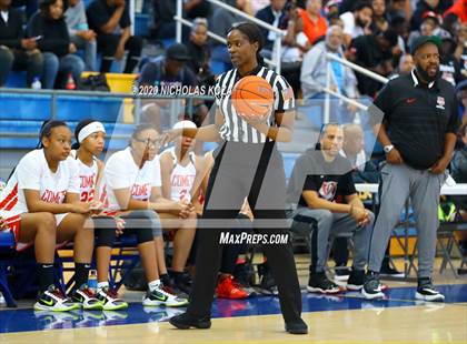 Thumbnail 3 in Westchester vs. Carson (CIF LAC D1 Finals) photogallery.