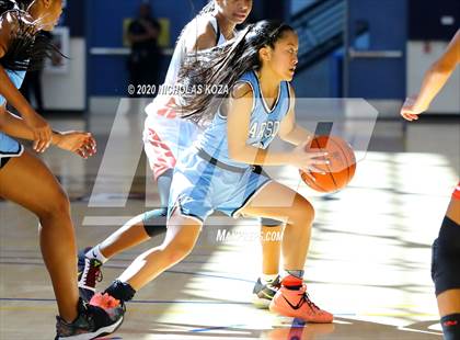 Thumbnail 2 in Westchester vs. Carson (CIF LAC D1 Finals) photogallery.