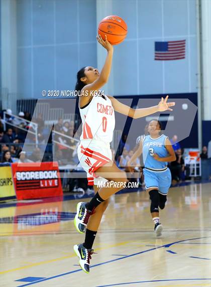Thumbnail 2 in Westchester vs. Carson (CIF LAC D1 Finals) photogallery.