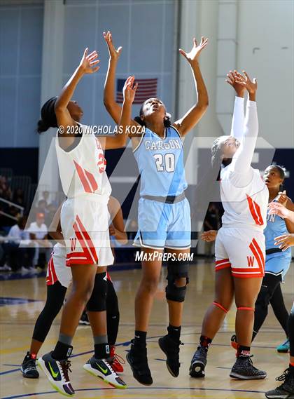 Thumbnail 2 in Westchester vs. Carson (CIF LAC D1 Finals) photogallery.