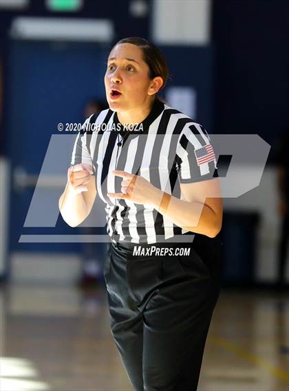Thumbnail 2 in Westchester vs. Carson (CIF LAC D1 Finals) photogallery.