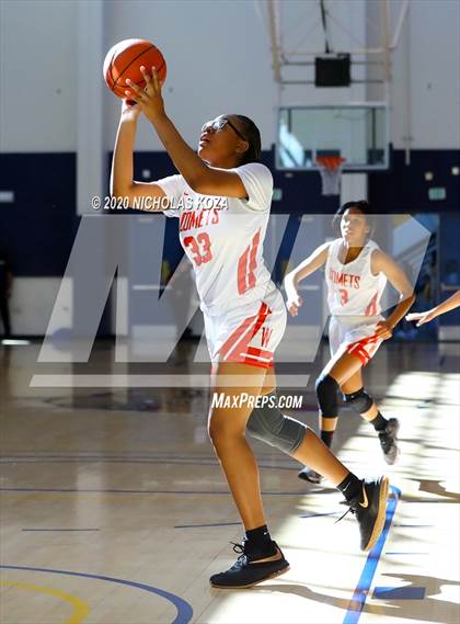 Thumbnail 2 in Westchester vs. Carson (CIF LAC D1 Finals) photogallery.