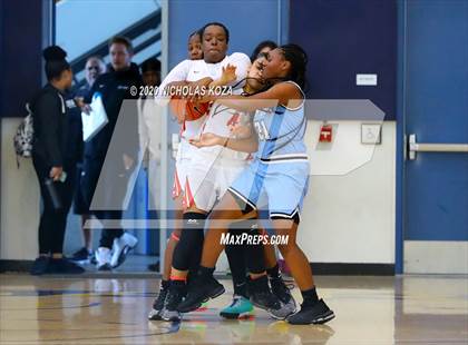 Thumbnail 1 in Westchester vs. Carson (CIF LAC D1 Finals) photogallery.