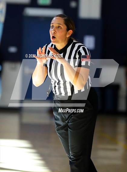 Thumbnail 1 in Westchester vs. Carson (CIF LAC D1 Finals) photogallery.