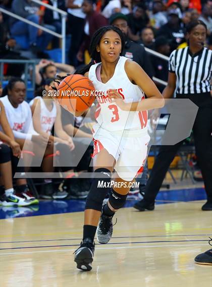 Thumbnail 2 in Westchester vs. Carson (CIF LAC D1 Finals) photogallery.