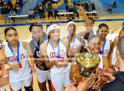 Thumbnail 2 in Westchester vs. Carson (CIF LAC D1 Finals) photogallery.