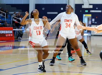 Thumbnail 2 in Westchester vs. Carson (CIF LAC D1 Finals) photogallery.