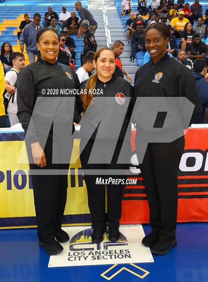 Thumbnail 3 in Westchester vs. Carson (CIF LAC D1 Finals) photogallery.