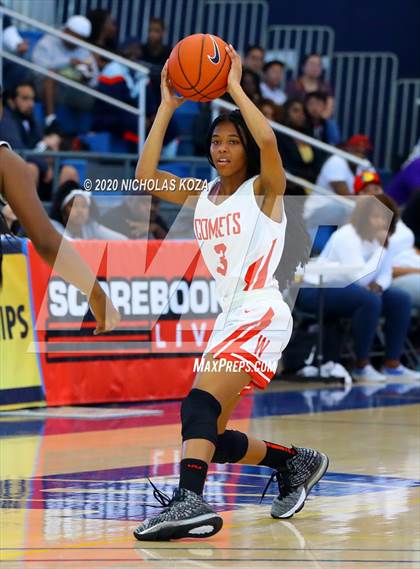 Thumbnail 3 in Westchester vs. Carson (CIF LAC D1 Finals) photogallery.