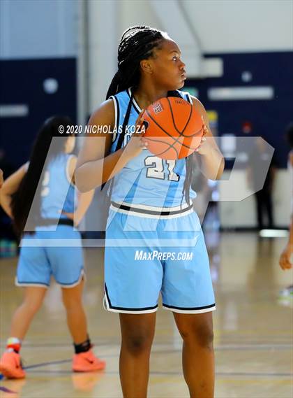 Thumbnail 3 in Westchester vs. Carson (CIF LAC D1 Finals) photogallery.