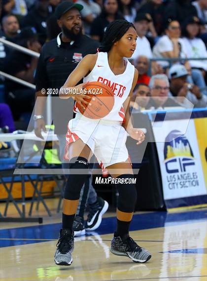 Thumbnail 1 in Westchester vs. Carson (CIF LAC D1 Finals) photogallery.