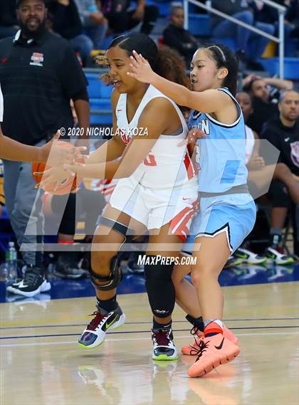 Thumbnail 3 in Westchester vs. Carson (CIF LAC D1 Finals) photogallery.