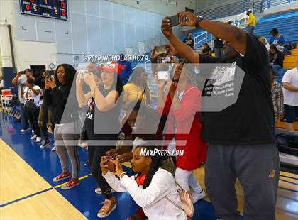 Thumbnail 1 in Westchester vs. Carson (CIF LAC D1 Finals) photogallery.