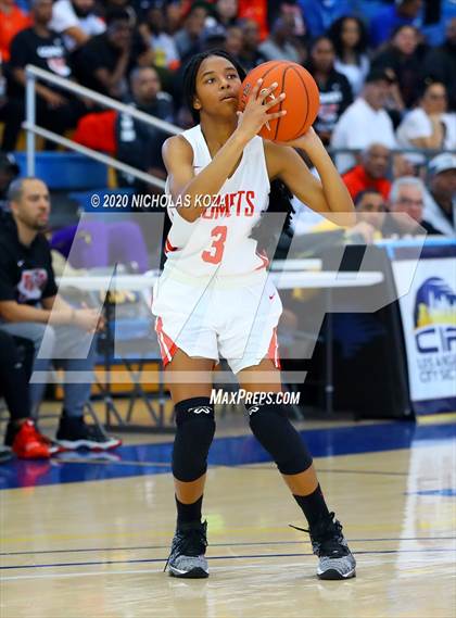 Thumbnail 3 in Westchester vs. Carson (CIF LAC D1 Finals) photogallery.