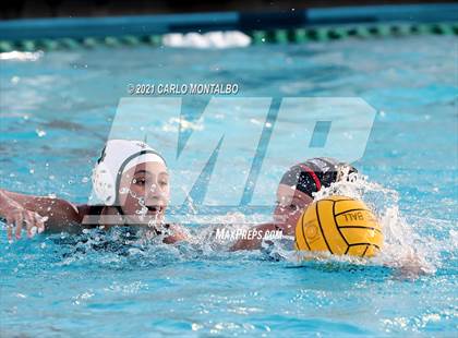 Thumbnail 1 in Glendora vs. Bonita photogallery.
