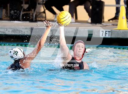 Thumbnail 1 in Glendora vs. Bonita photogallery.