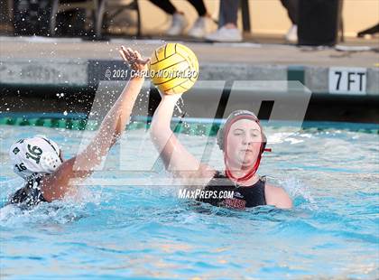 Thumbnail 3 in Glendora vs. Bonita photogallery.