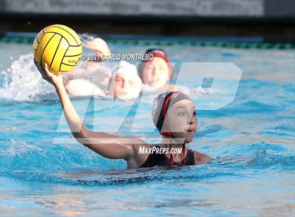 Thumbnail 3 in Glendora vs. Bonita photogallery.