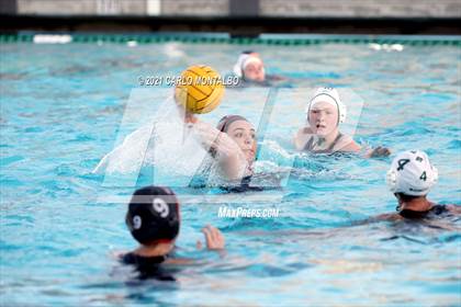 Thumbnail 3 in Glendora vs. Bonita photogallery.
