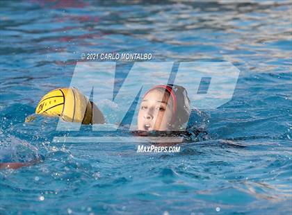 Thumbnail 1 in Glendora vs. Bonita photogallery.