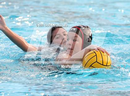 Thumbnail 1 in Glendora vs. Bonita photogallery.
