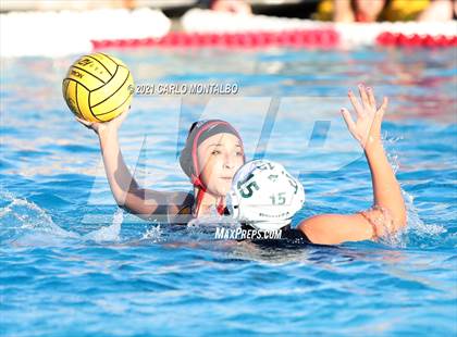 Thumbnail 2 in Glendora vs. Bonita photogallery.