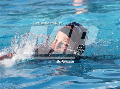 Thumbnail 3 in Glendora vs. Bonita photogallery.