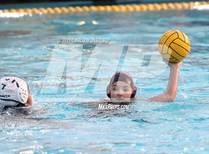 Thumbnail 2 in Glendora vs. Bonita photogallery.