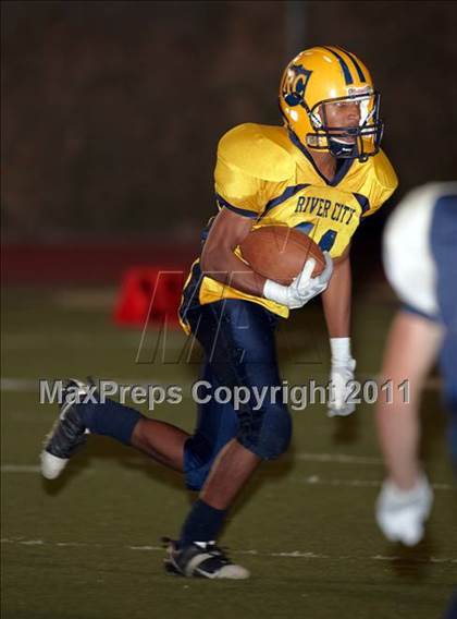 Thumbnail 2 in River City @ Vista del Lago photogallery.
