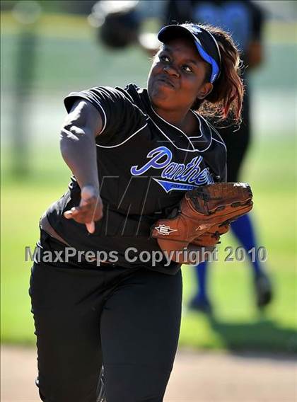 Thumbnail 3 in Riverside Prep @ Diamond Ranch photogallery.