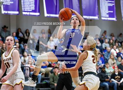 Thumbnail 1 in Wolfe City vs. Collinsville (UIL 2A Bi-District Playoff) photogallery.