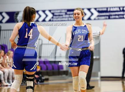 Thumbnail 3 in Wolfe City vs. Collinsville (UIL 2A Bi-District Playoff) photogallery.
