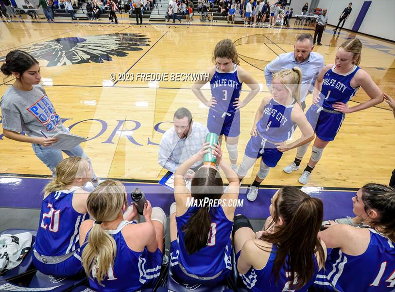 Photo 137 in the Wolfe City vs. Collinsville (UIL 2A BiDistrict