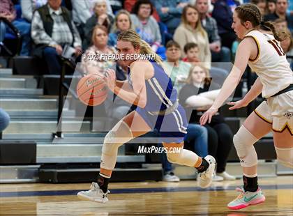 Thumbnail 3 in Wolfe City vs. Collinsville (UIL 2A Bi-District Playoff) photogallery.