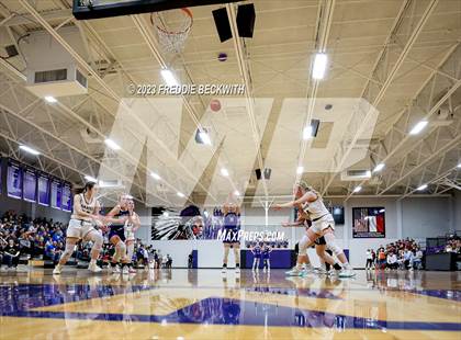 Thumbnail 1 in Wolfe City vs. Collinsville (UIL 2A Bi-District Playoff) photogallery.