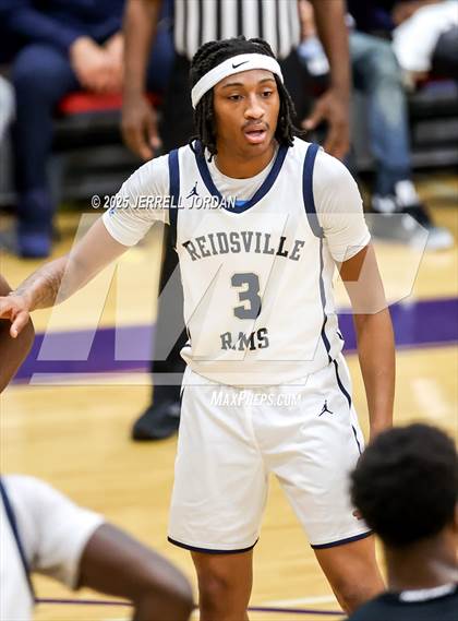 Thumbnail 1 in Reidsville vs Farmville Central (John Wall Holiday Invitational) photogallery.