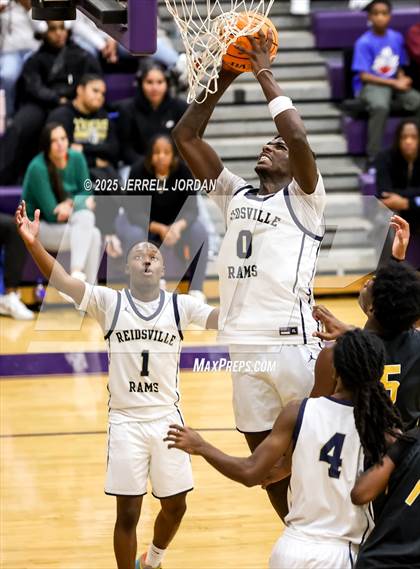 Thumbnail 1 in Reidsville vs Farmville Central (John Wall Holiday Invitational) photogallery.