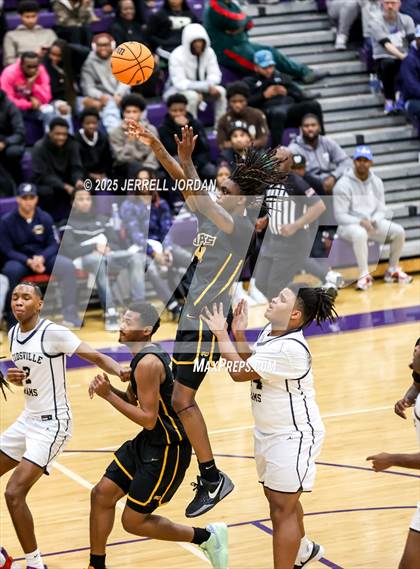 Thumbnail 3 in Reidsville vs Farmville Central (John Wall Holiday Invitational) photogallery.
