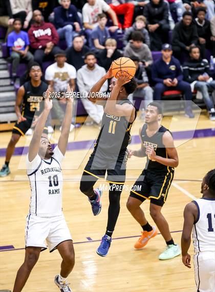 Thumbnail 1 in Reidsville vs Farmville Central (John Wall Holiday Invitational) photogallery.