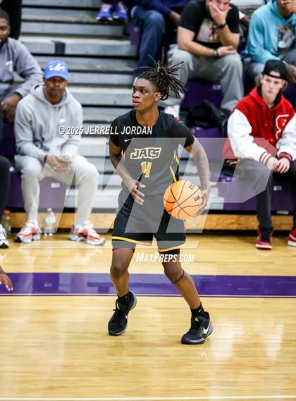 Thumbnail 3 in Reidsville vs Farmville Central (John Wall Holiday Invitational) photogallery.