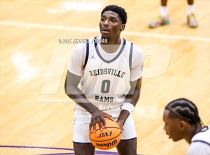 Thumbnail 2 in Reidsville vs Farmville Central (John Wall Holiday Invitational) photogallery.