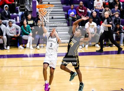 Thumbnail 2 in Reidsville vs Farmville Central (John Wall Holiday Invitational) photogallery.