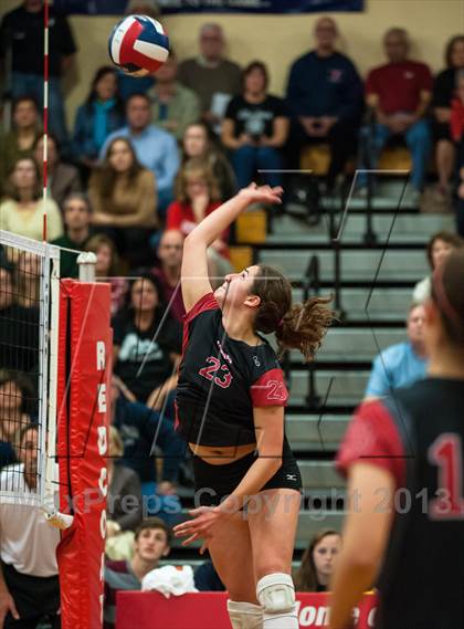 Thumbnail 2 in Cheshire vs. Staples (CIAC Class LL Final) photogallery.