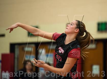 Thumbnail 1 in Cheshire vs. Staples (CIAC Class LL Final) photogallery.