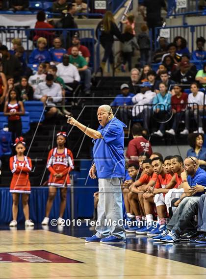 Thumbnail 2 in Parkview vs. Pine Bluff (AAA 6A Final) photogallery.