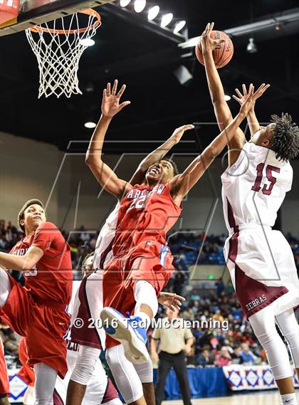 Thumbnail 3 in Parkview vs. Pine Bluff (AAA 6A Final) photogallery.